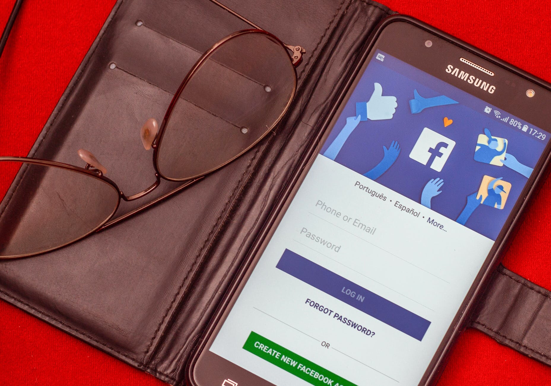 Facebook Networking Application Social Networking and Apps | Think-Talk